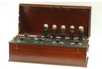 Parmi les derniers mod&egrave;les r&eacute;f&eacute;renc&eacute;s : Radio-Instruments - 