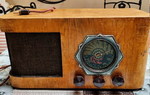 Parmi les derniers mod&egrave;les r&eacute;f&eacute;renc&eacute;s : Radio R.B. - 