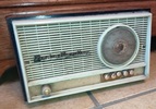 Parmi les derniers mod&egrave;les r&eacute;f&eacute;renc&eacute;s : Radio-Carillon (Paris) - 